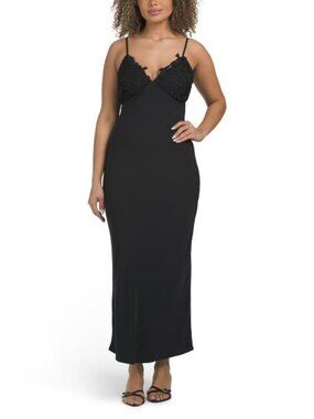 WHITE CLOSET Sleeveless Lace Top Gown